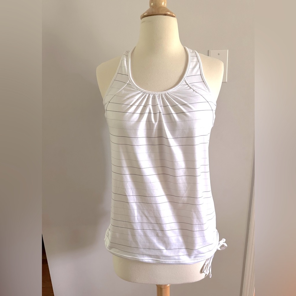 Athleta Tinker 2 Tank Top with side tie. Size S